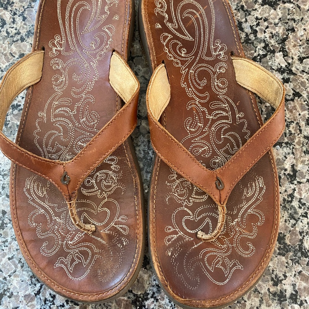 OulKai Leather Flip Flops